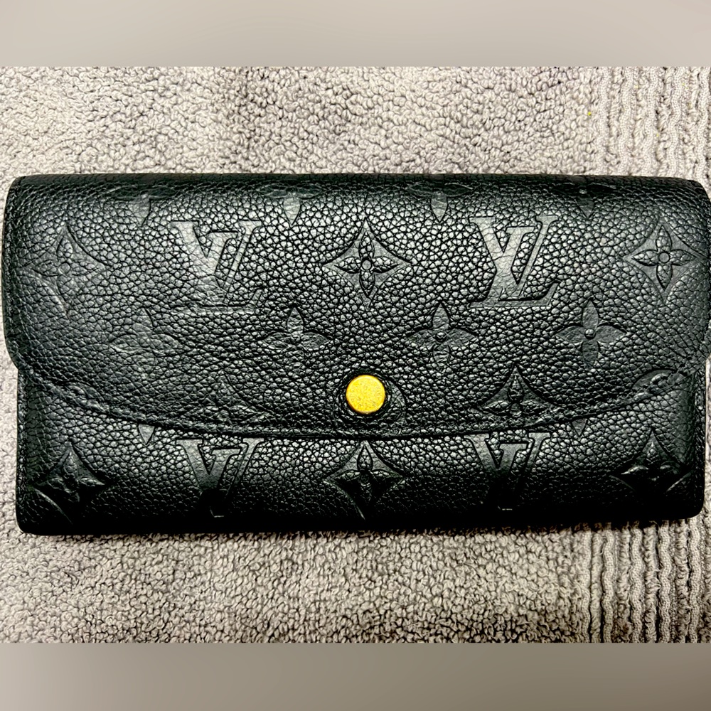 Authentic Louis Vuitton Black Monogram Wallet